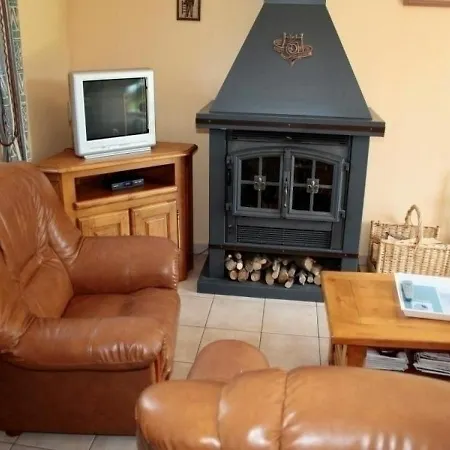 Vakantiehuis House Recques-sur-course - 8 Pers, 96 M2, 4/3 *
