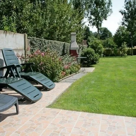Vakantiehuis House Recques-sur-course - 8 Pers, 96 M2, 4/3 *