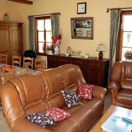 Vakantiehuis House Recques-sur-course - 8 Pers, 96 M2, 4/3 *