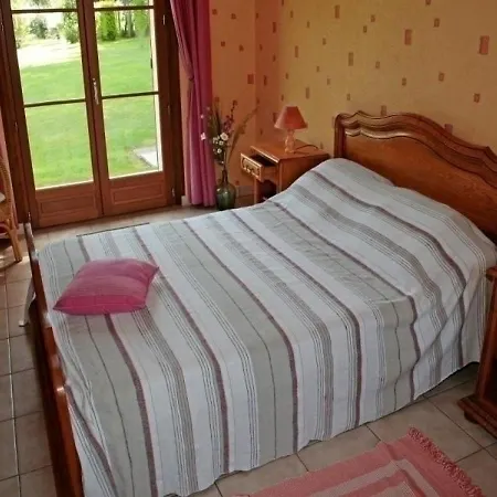 Vakantiehuis House Recques-sur-course - 8 Pers, 96 M2, 4/3 *